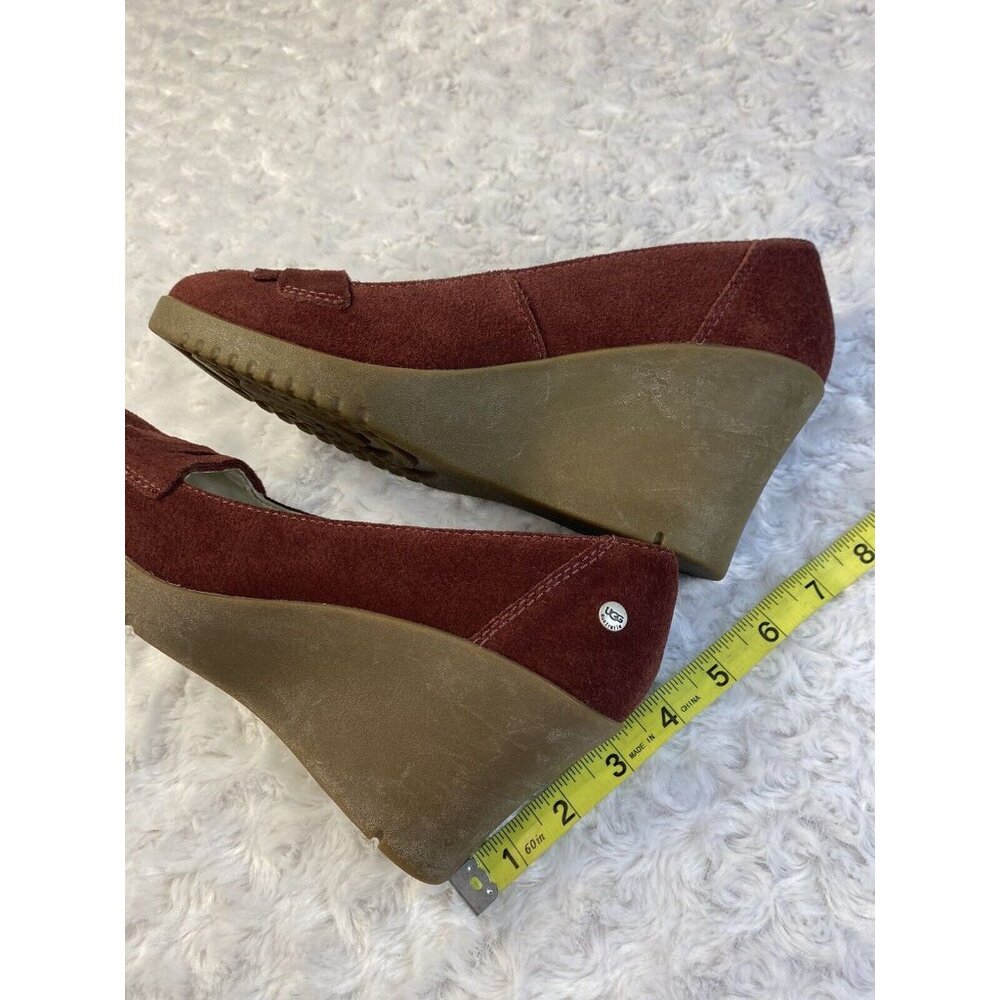 UGG Australia size 10 Leather Suede Slip On loafer wedge Heel Burgundy Fur Lined - Picture 7 of 8